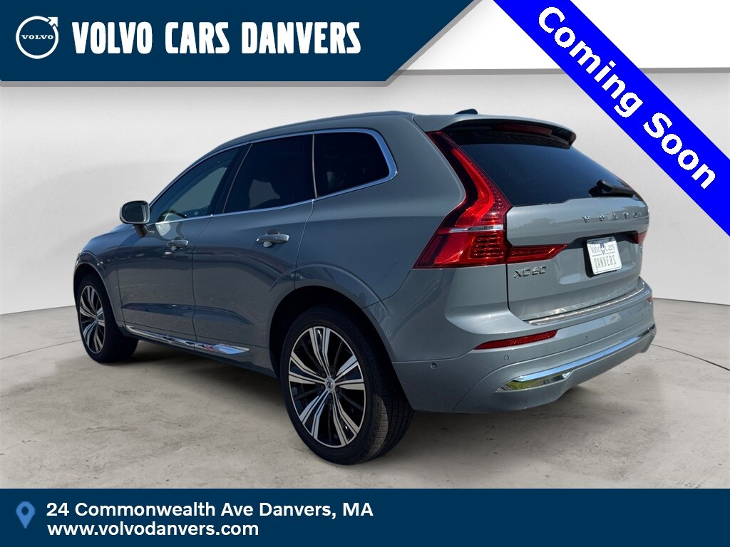 2023 Volvo XC60 B5 Plus photo 3