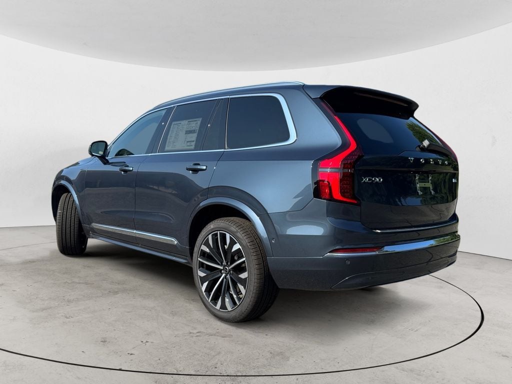 New 2026 Volvo XC90 B6 Plus 7-Seater SUV