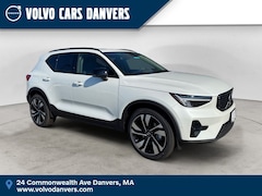 2026 Volvo XC40 B5 Plus AWD SUV