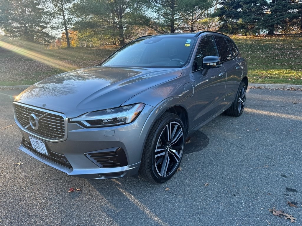 Used 2020 Volvo XC60 R-Design with VIN YV4BR0DM2L1420513 for sale in Danvers, MA