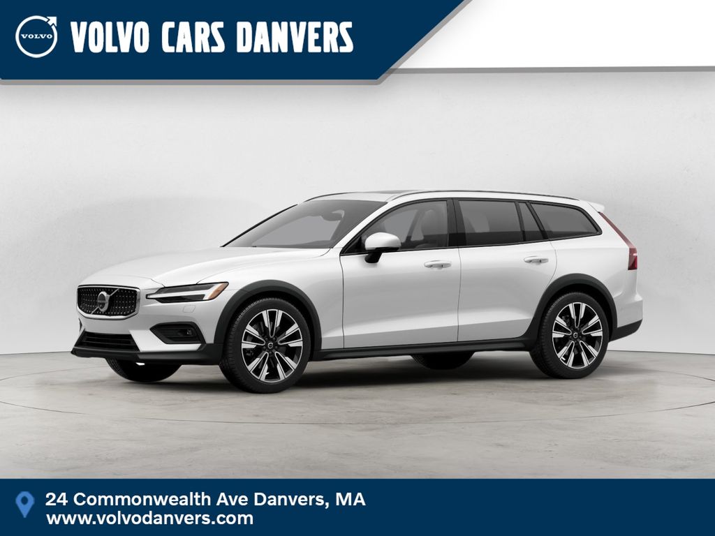 2026 Volvo V60 Cross Country B5 Ultra AWD's photo