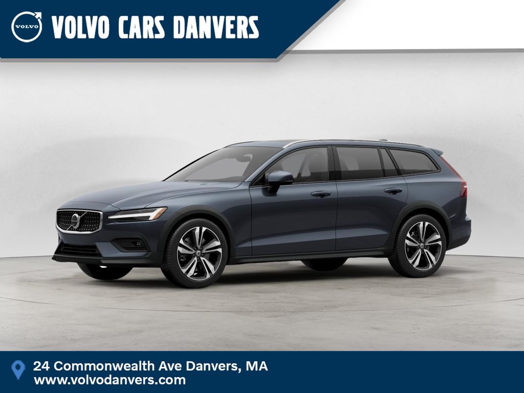 2025 Volvo V60 Cross Country B5 Plus AWD's photo