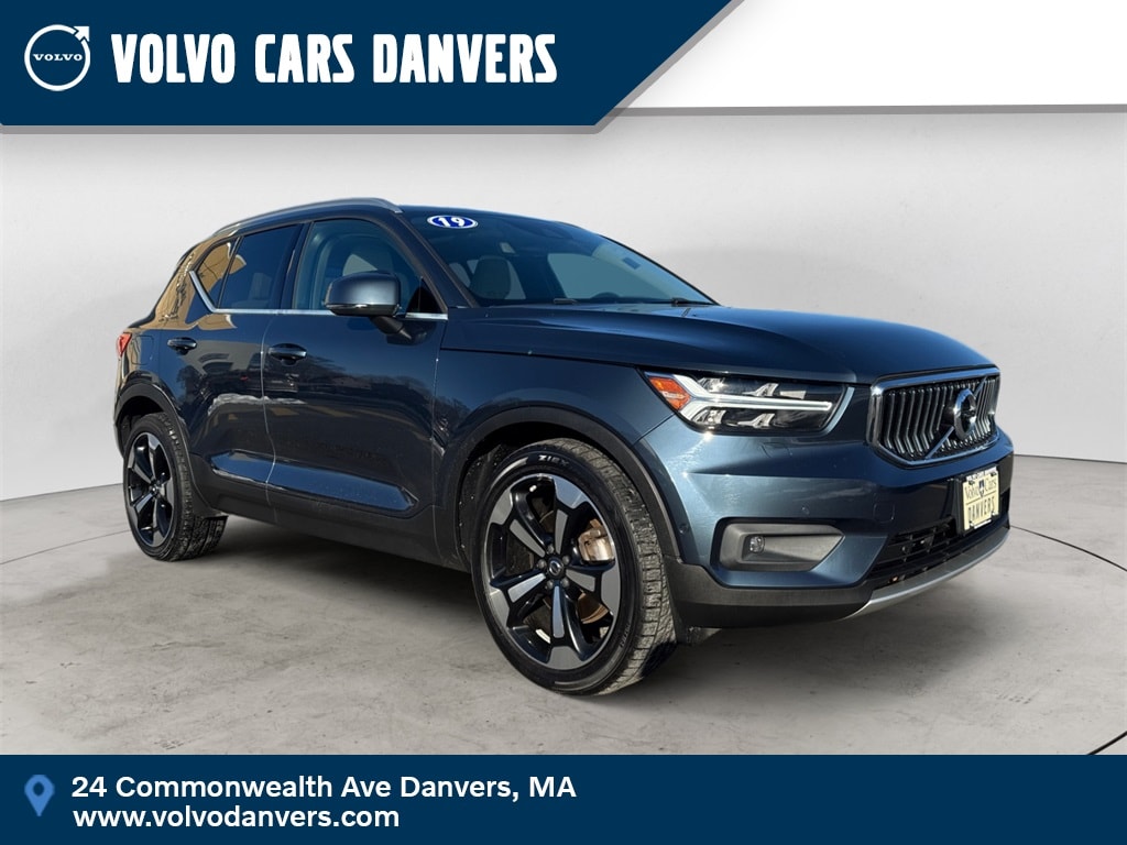 2019 Volvo XC40 Inscription