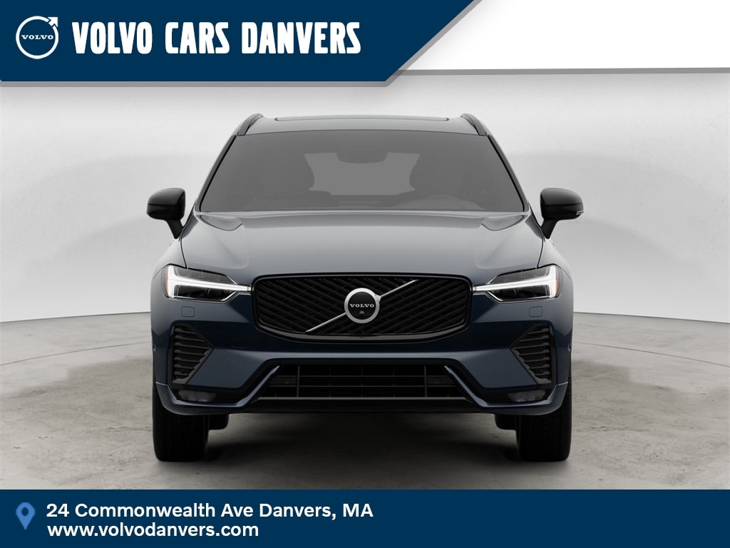 2026 Volvo XC60 Plus's photo
