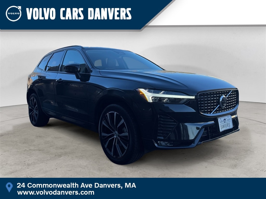 2025 Volvo XC60 Plus's photo