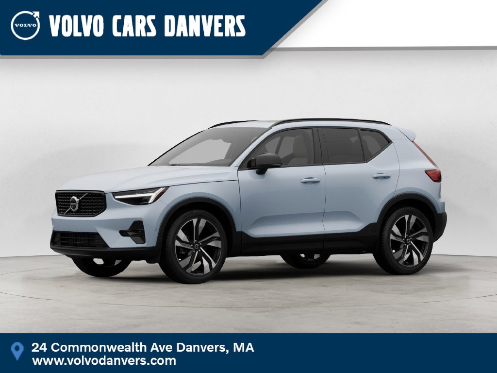 2026 Volvo XC40