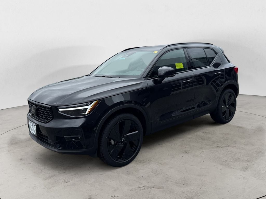 New 2026 Volvo XC40 B5 Ultra Black Edition SUV