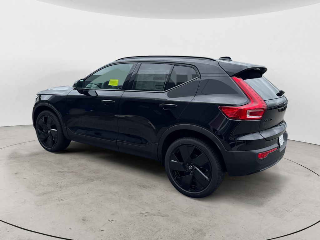 New 2026 Volvo XC40 B5 Ultra Black Edition SUV