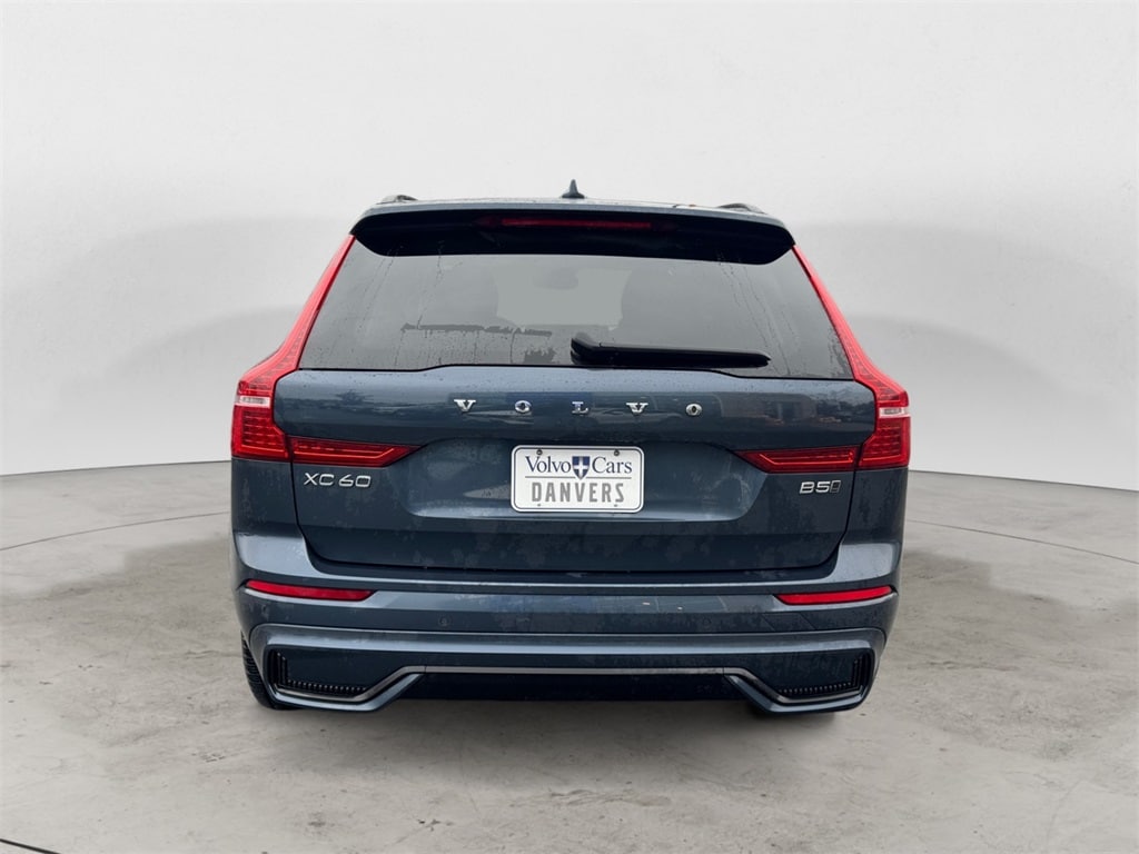 Certified 2025 Volvo XC60 B5 Core SUV