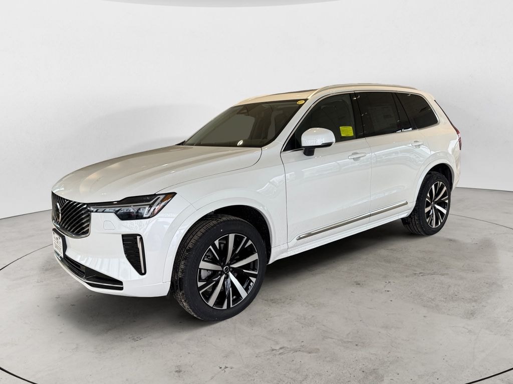 New 2026 Volvo XC90 B5 Core SUV