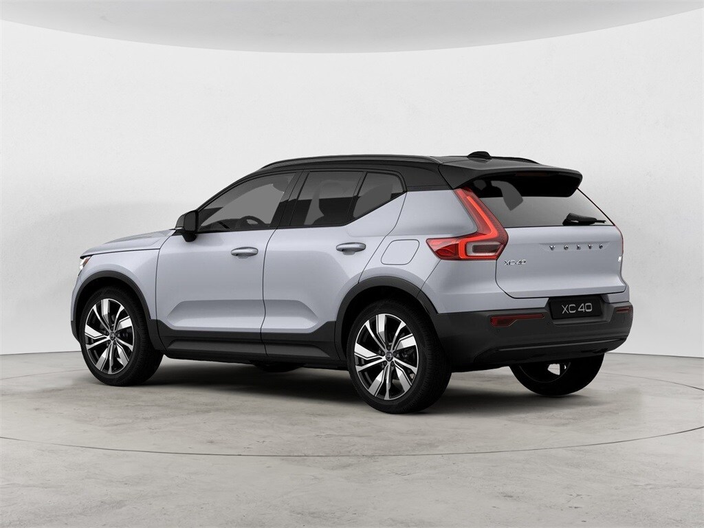 2021 Volvo XC40 Recharge photo 3