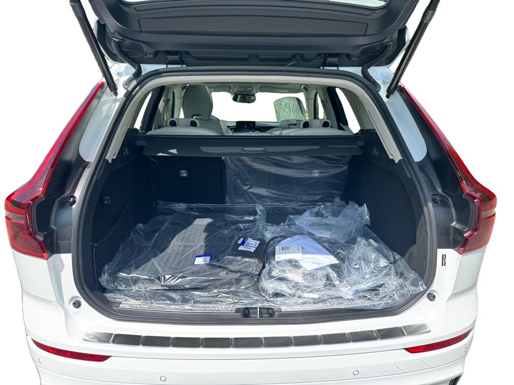 2026 Volvo XC60 Ultra - Photo 6