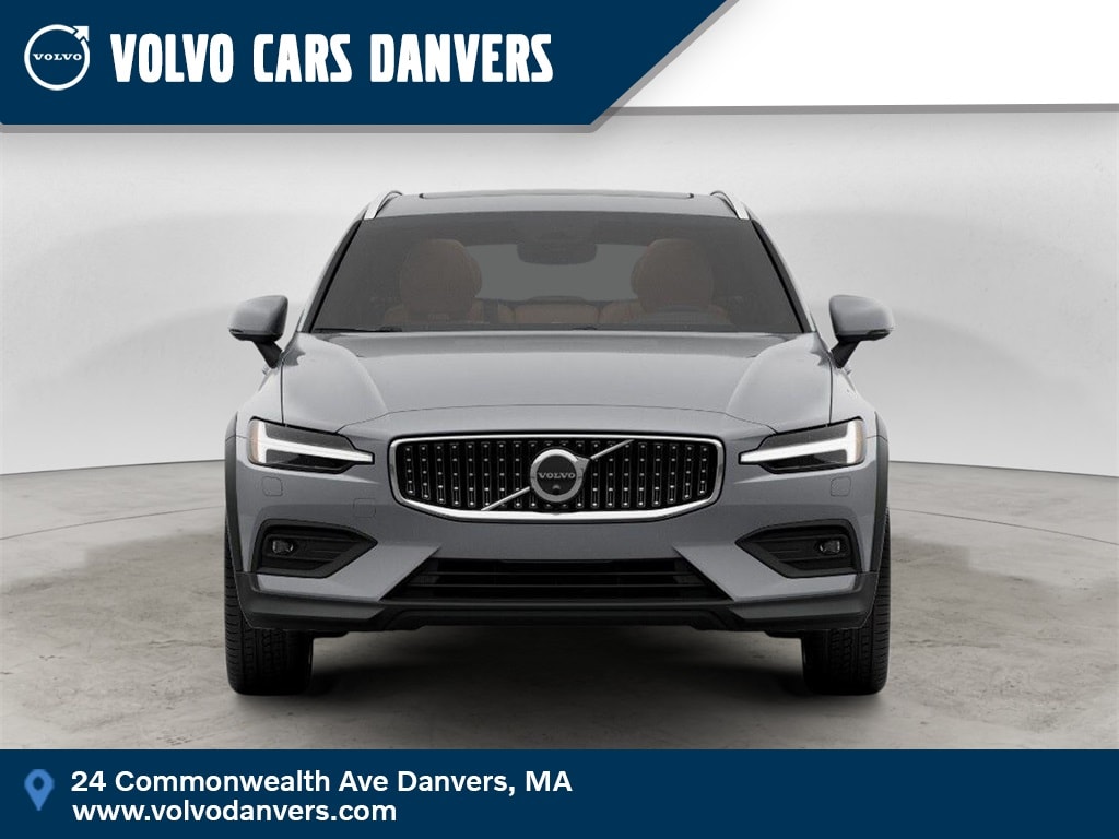 New 2026 Volvo V60 Cross Country B5 Ultra Wagon