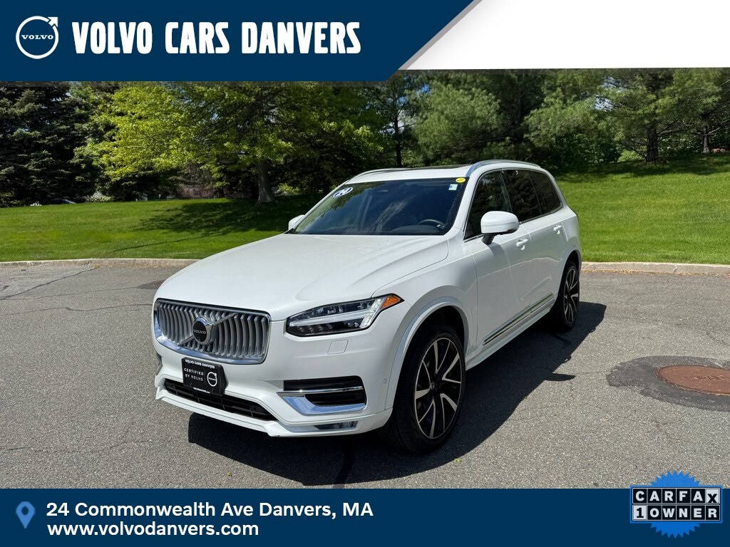 2024 Volvo XC90 Plus photo 2