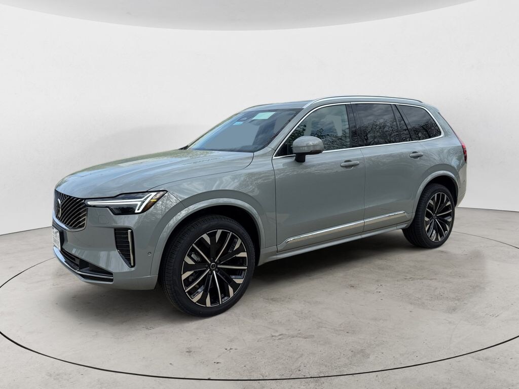 New 2026 Volvo XC90 B6 Plus 7-Seater SUV