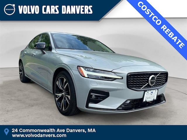 2025 Volvo S60 B5 Core Sedan