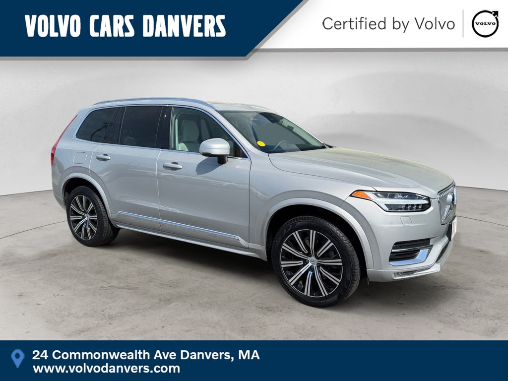 2024 Volvo XC90 B5 Core Bright theme 4WD's photo