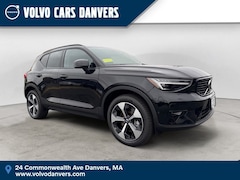 2026 Volvo XC40 B5 Plus AWD SUV