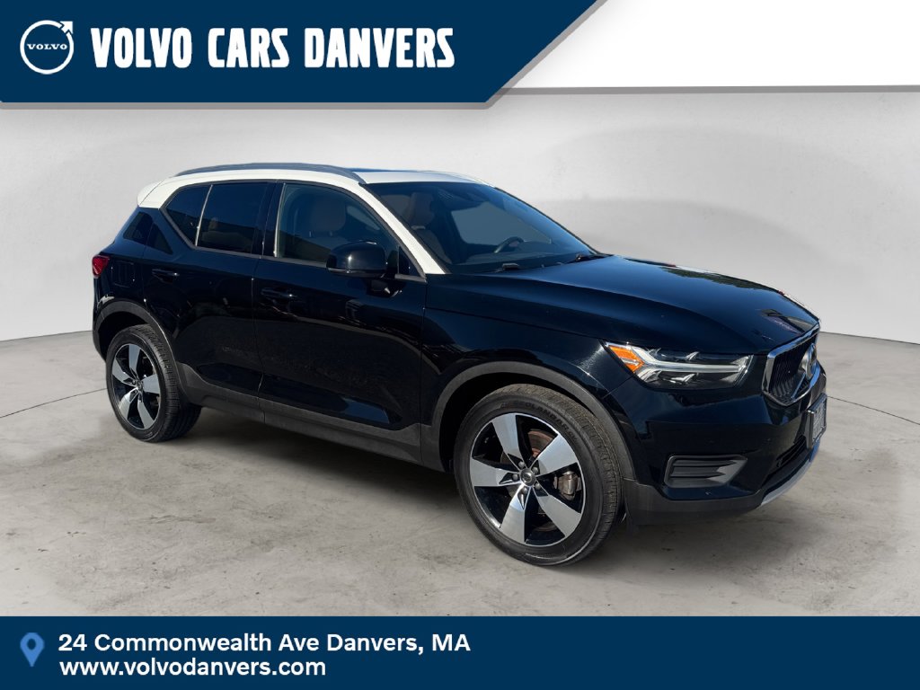 Used 2019 Volvo XC40 Momentum SUV for sale in Danvers, MA