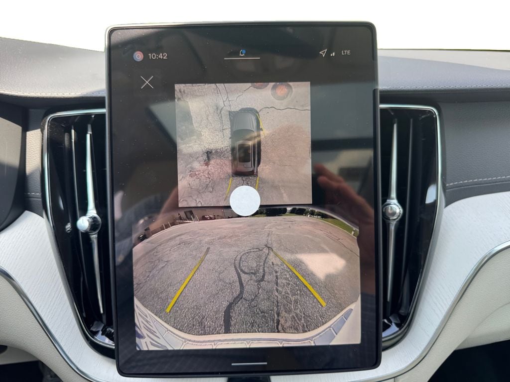 2026 Volvo XC60 Ultra - Photo 21