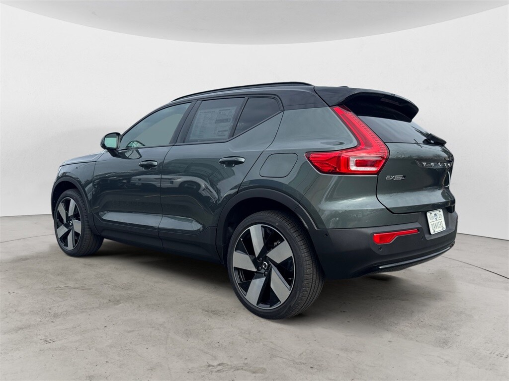 New 2026 Volvo EX40 Twin Motor Plus SUV