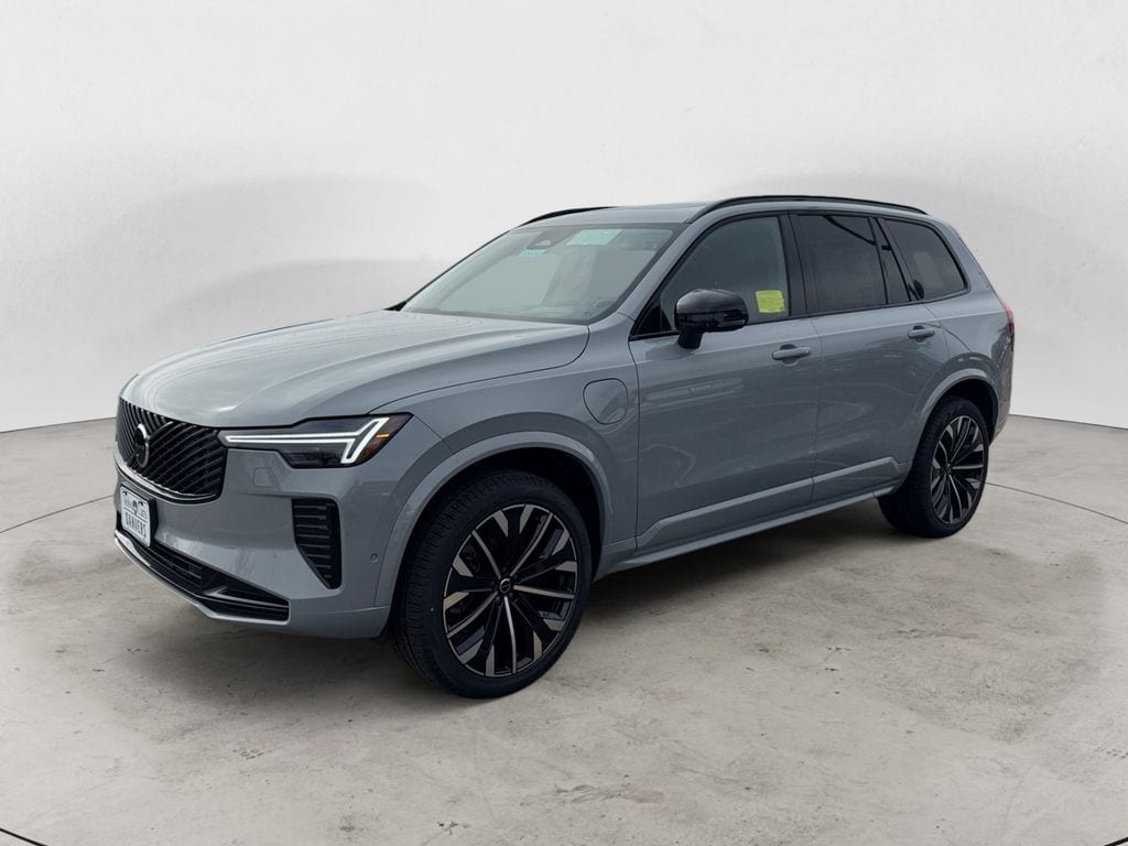 New 2026 Volvo XC90 plug-in hybrid T8 Ultra Dark Theme 6-Seater SUV