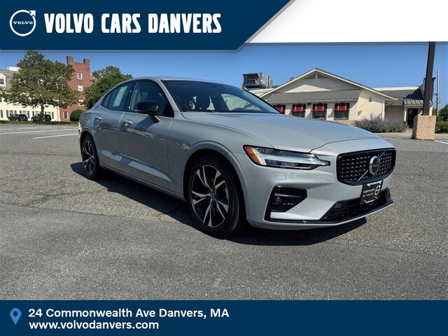 2025 Volvo S60 Sedan