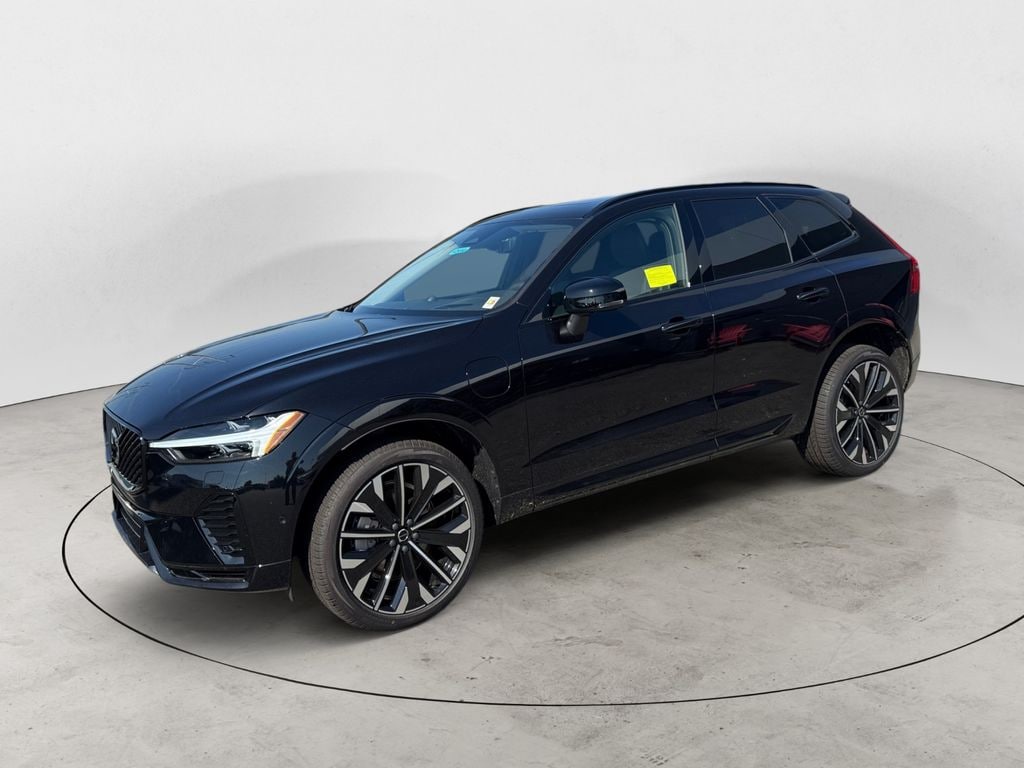 New 2026 Volvo XC60 plug-in hybrid T8 Ultra SUV