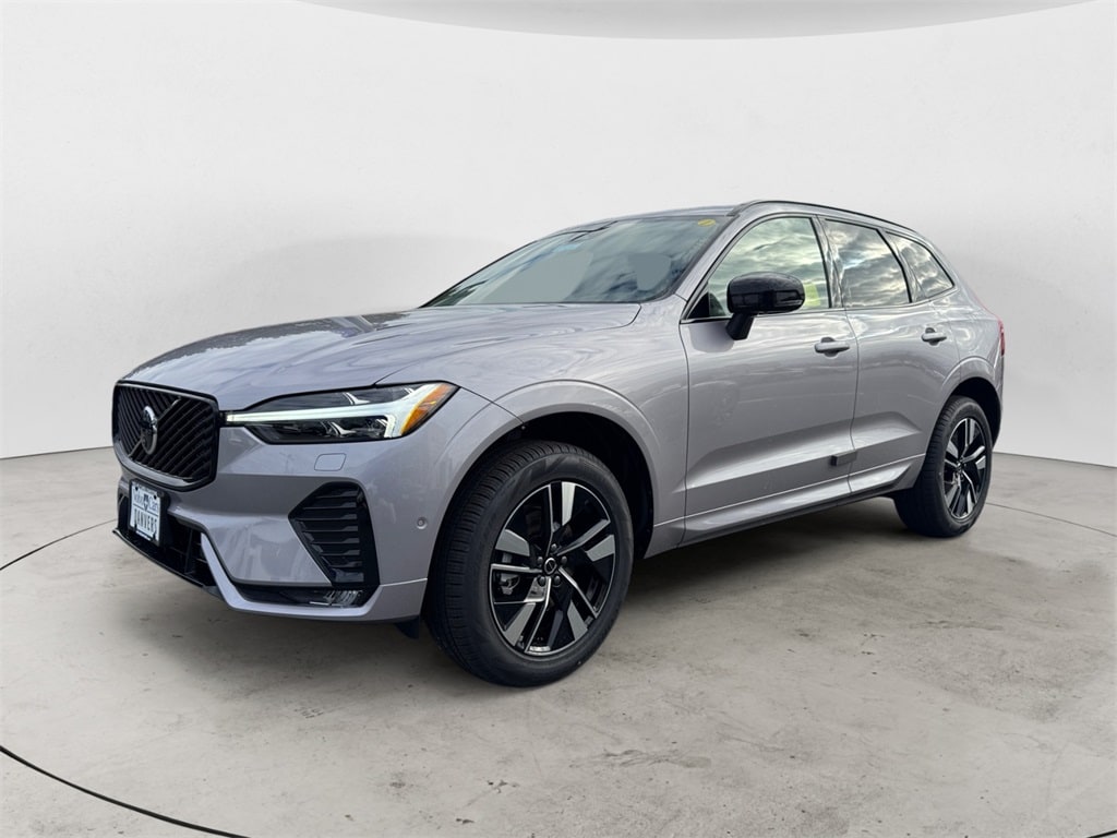 New 2026 Volvo XC60 B5 Plus SUV
