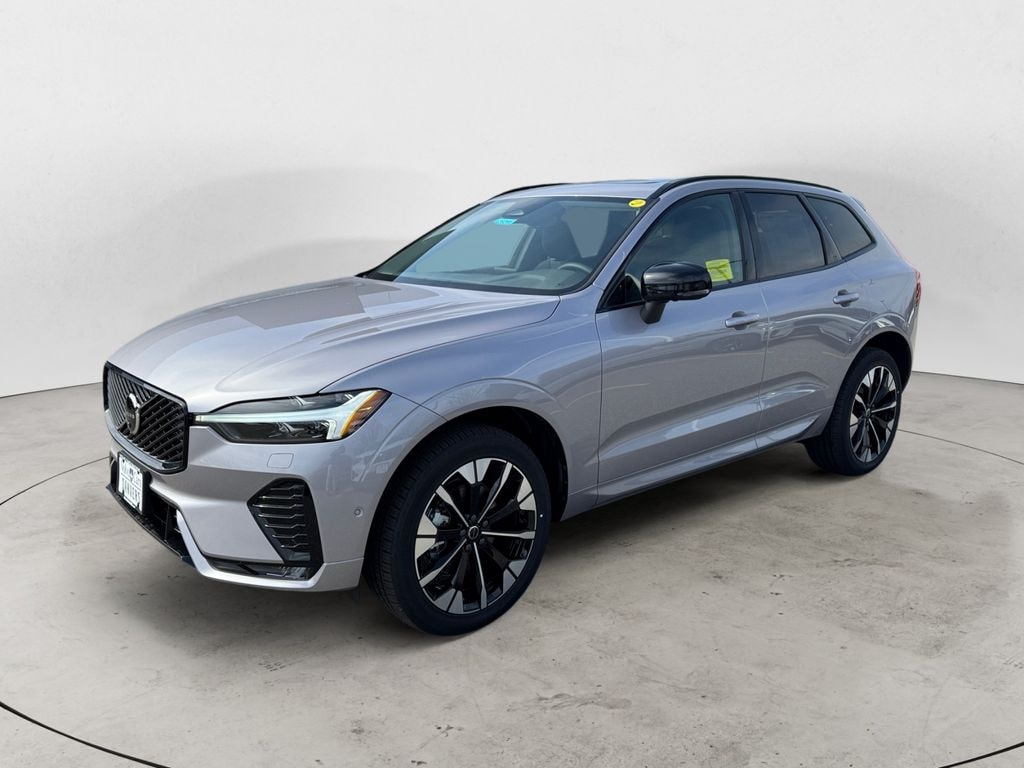 New 2026 Volvo XC60 B5 Plus SUV