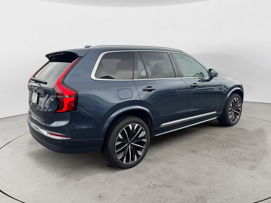 2025 Volvo XC90 Core - Photo 7