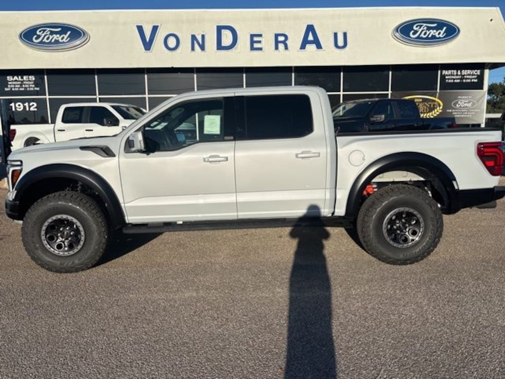 New 2025 Ford F-150 Raptor Truck