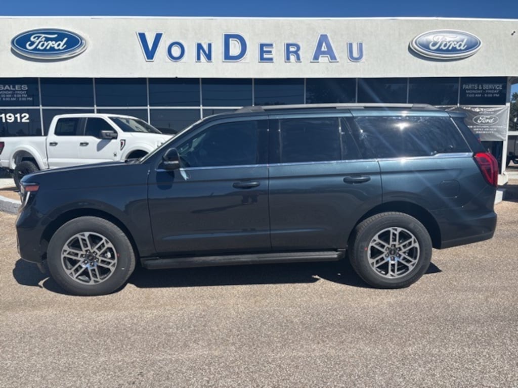 New 2025 Ford Expedition Active SUV