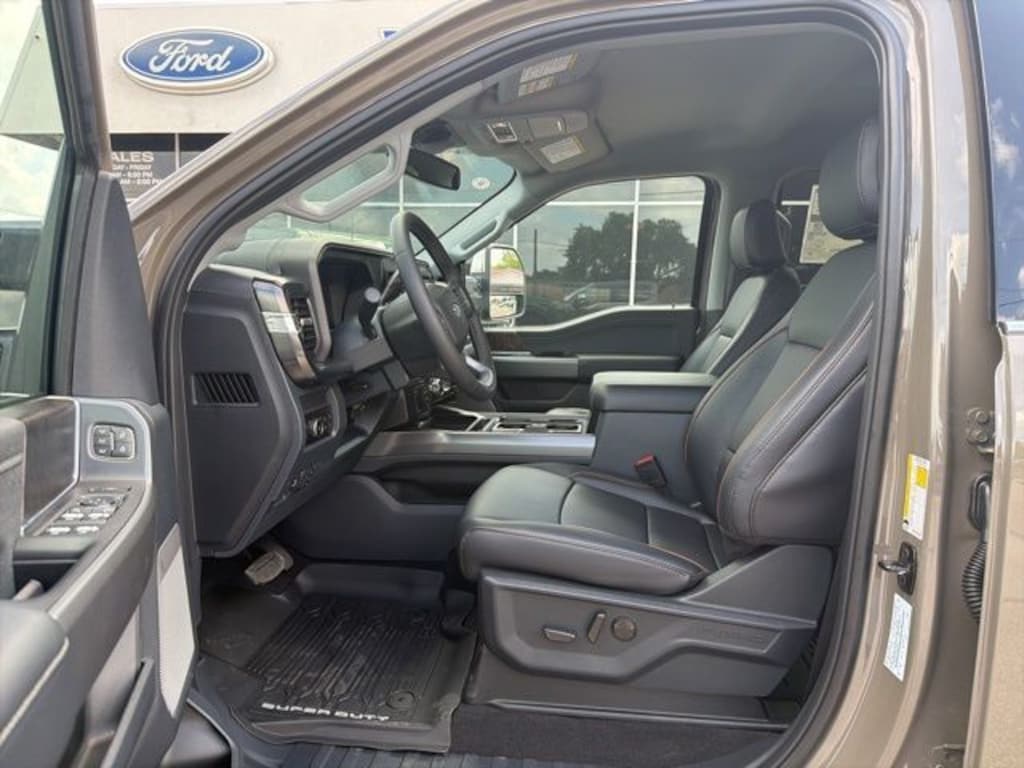 New 2026 Ford F-350SD Lariat Truck
