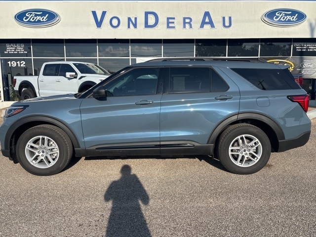 2026 Ford Explorer's photo