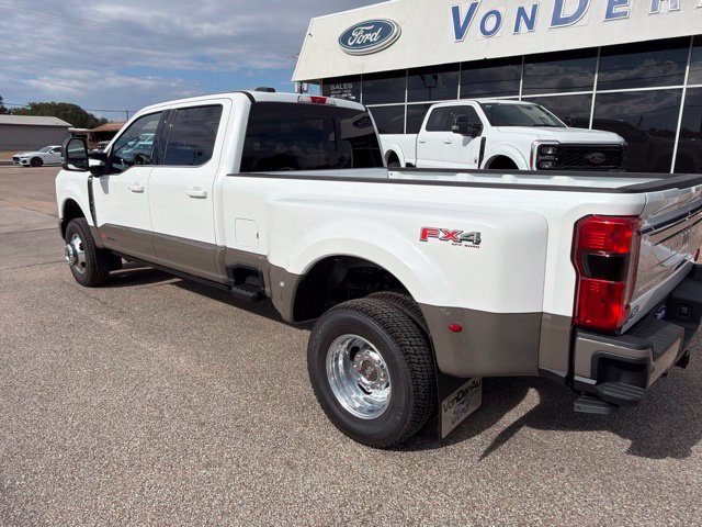New 2027 Ford F-350SD King Ranch Truck