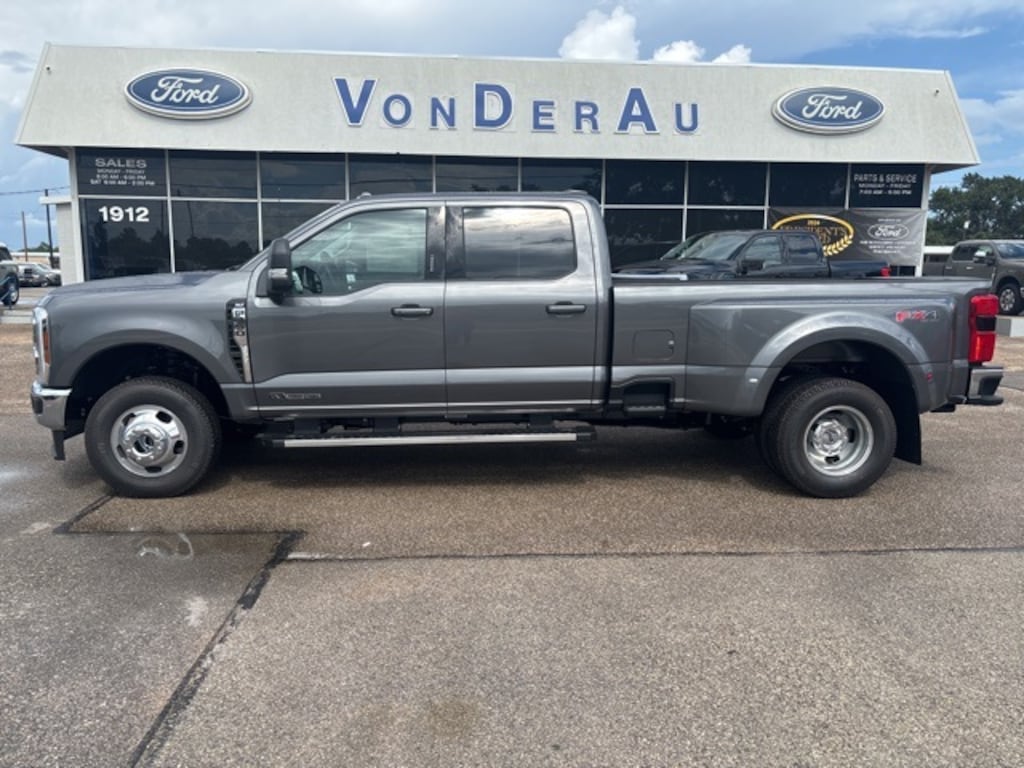 New 2026 Ford F-350SD XLT Truck