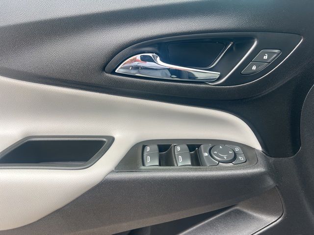 2021 Chevrolet Equinox LT - Photo 11