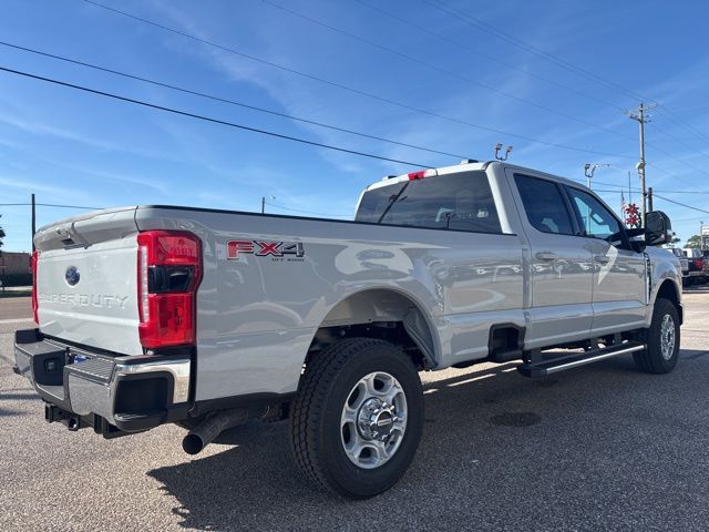 2026 Ford F-350 Super Duty XLT - Photo 11