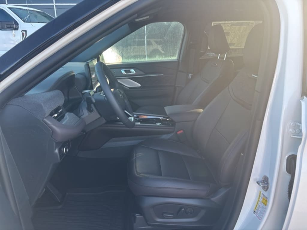 New 2025 Ford Explorer Platinum SUV