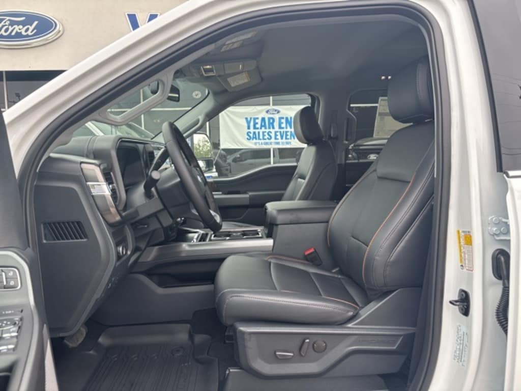 New 2026 Ford F-350SD Lariat Truck