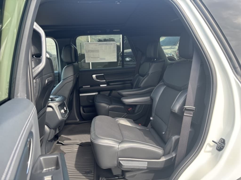 New 2025 Ford Expedition Platinum SUV