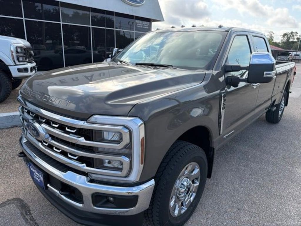New 2026 Ford F-350SD Lariat Truck