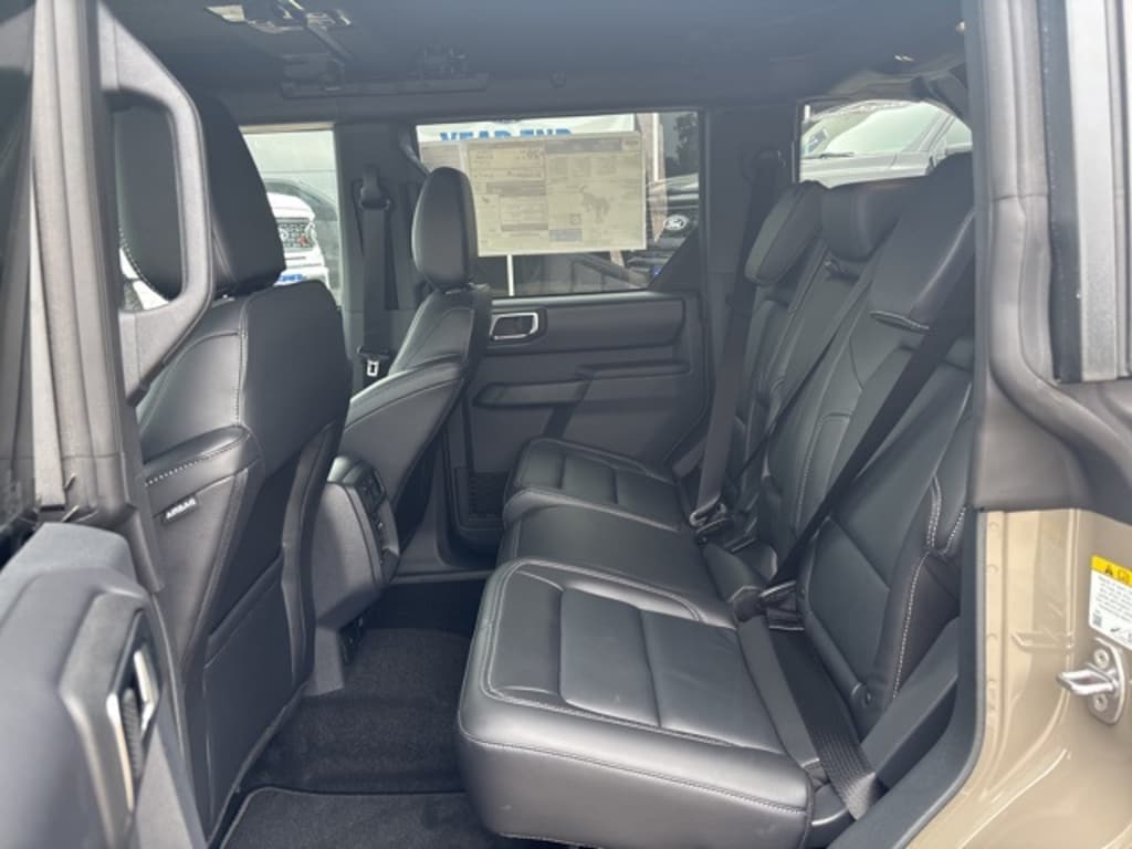 New 2025 Ford Bronco Outer Banks SUV