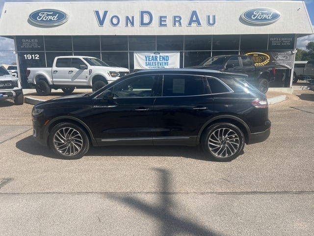 2019 Lincoln Nautilus Reserve's photo