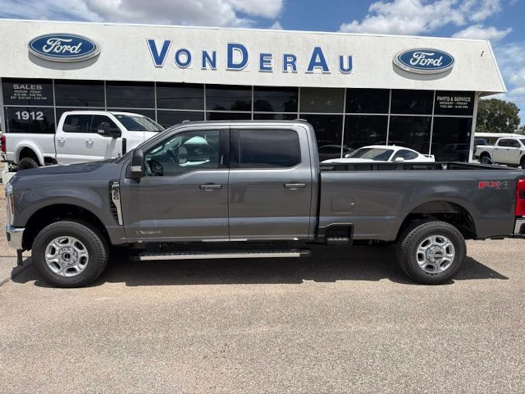 New 2026 Ford F-350SD XLT Truck