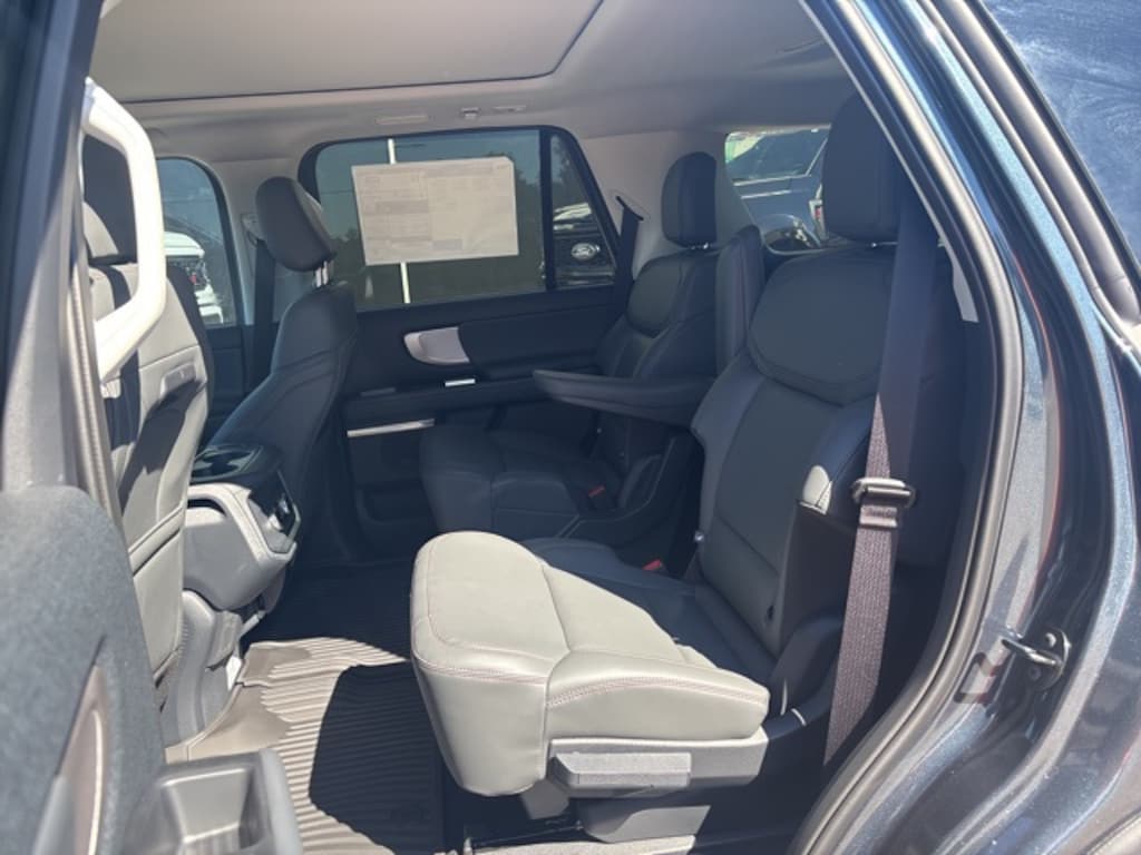 New 2025 Ford Expedition Active SUV