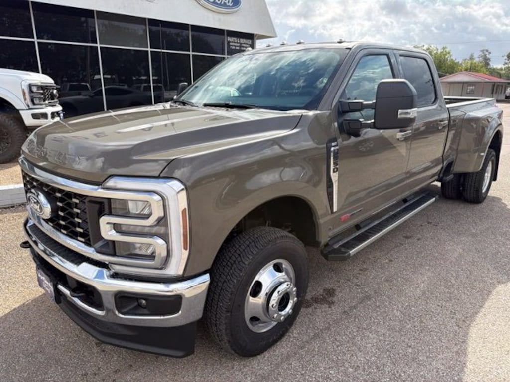 New 2027 Ford F-350SD XLT Truck