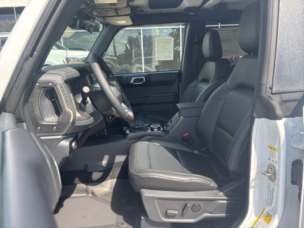 New 2025 Ford Bronco Badlands SUV