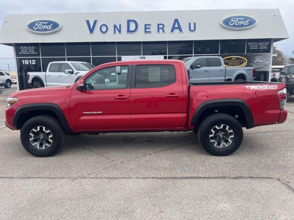 Used 2022 Toyota Tacoma TRD Off-Road Truck